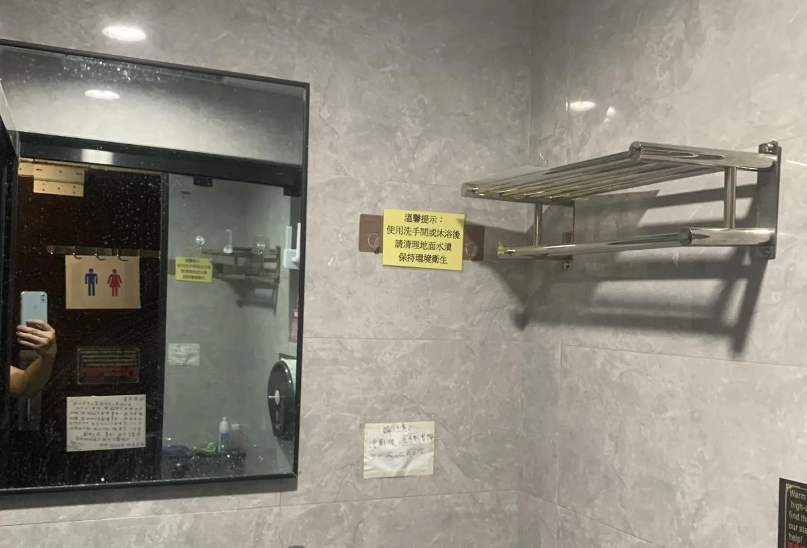 Capsule hotel Sleep Cubee Hostel Hong Kong