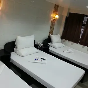 招待所 曼哈顿旅馆, 香港