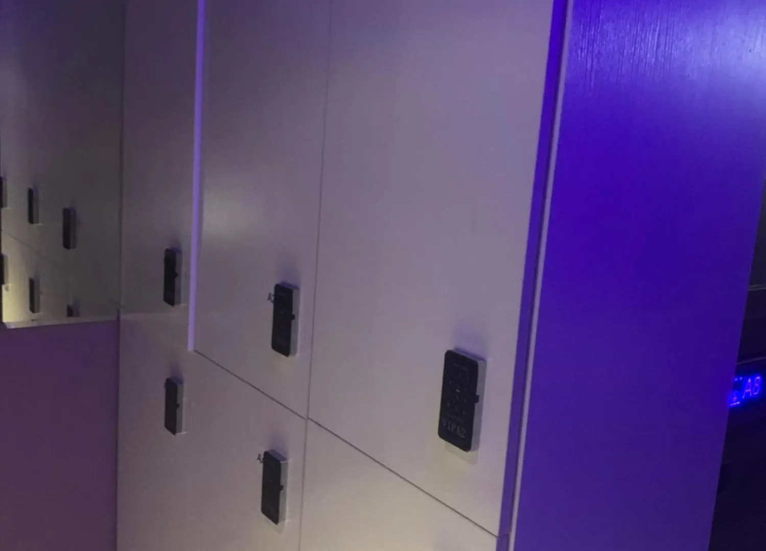 胶囊旅馆 Sleep Cubee Hostel 香港