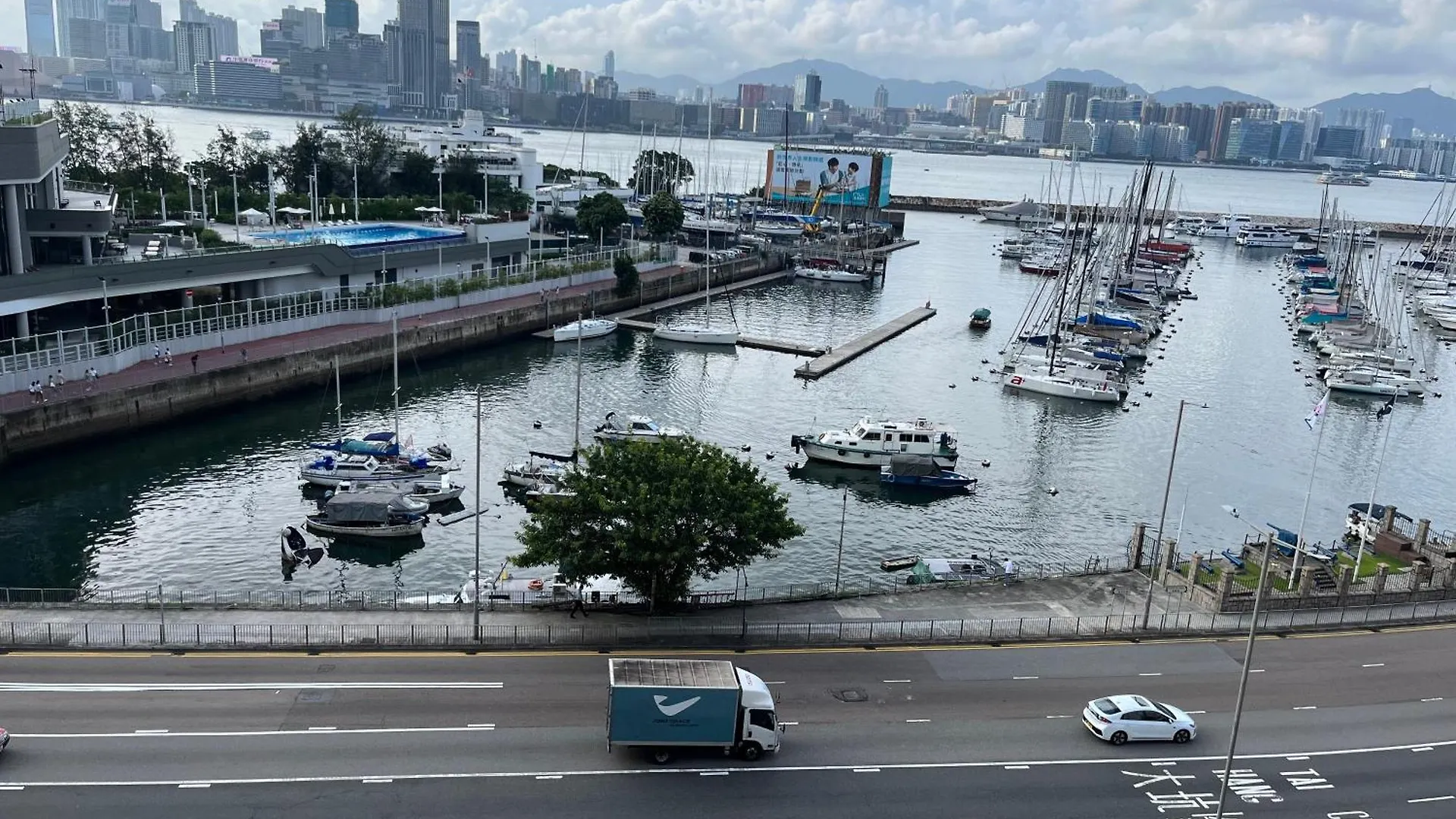 Sleep Cubee Hostel 香港 胶囊旅馆